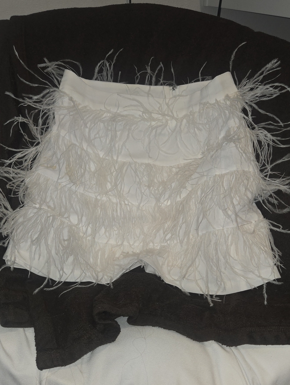 Girls White Feathered Tiered Mini Skirt